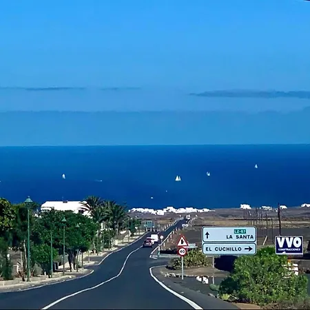 Volcan Del Mar * La Santa